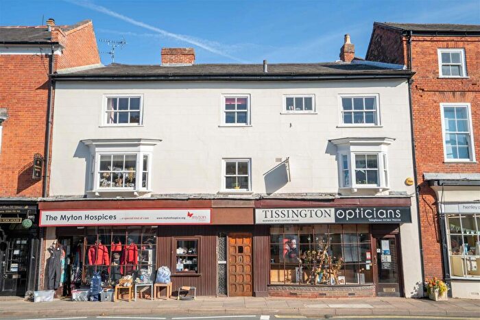 2 Bedroom Apartment To Rent In High Street, Henley In Arden, B95