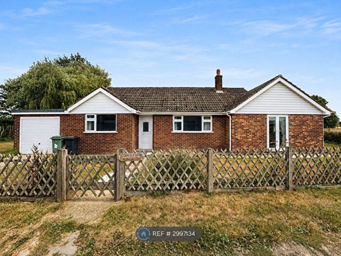 3 Bedroom Bungalow To Rent In The St, Sittingbourne, ME9