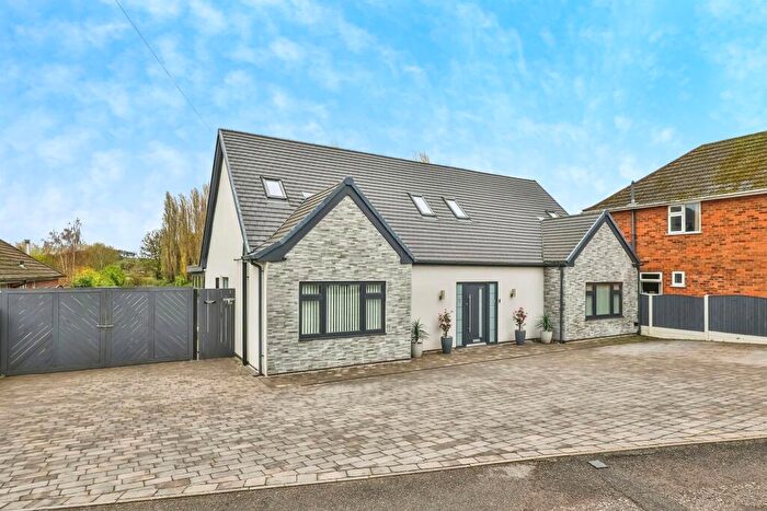 5 Bedroom Detached House For Sale In Main Street, Newthorpe, Nottingham, NG16