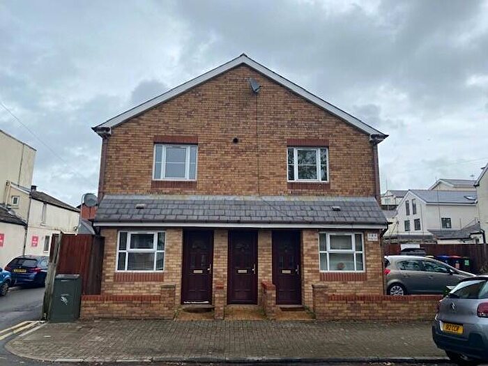 2 Bedroom Flat To Rent In Partridge Road, Cardiff, CF24