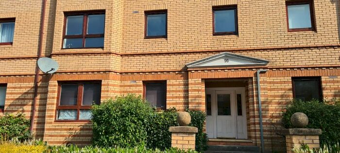 2 Bedroom Flat To Rent In North Woodside Road, Maryhill, Glasgow, G20