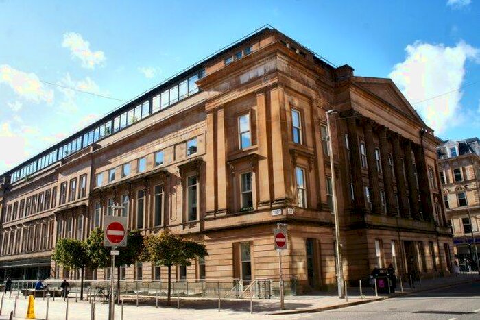 2 Bedroom Flat To Rent In Ingram Street, Glasgow, G1