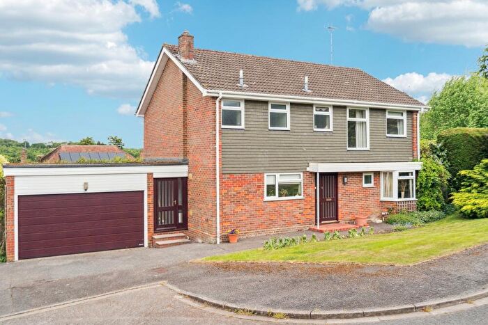 4 Bedroom Detached House For Sale In Longfield, Little Kingshill, HP16