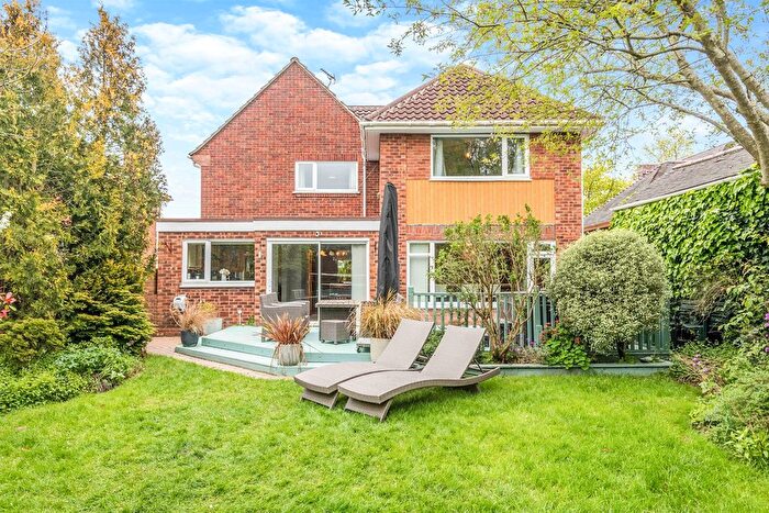 4 Bedroom Detached House For Sale In Broadhurst Road, Norwich, NR4