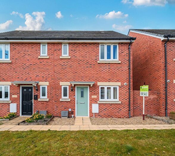 3 Bedroom Semi Detached House For Sale In Leap Gate, Trowbridge, BA14