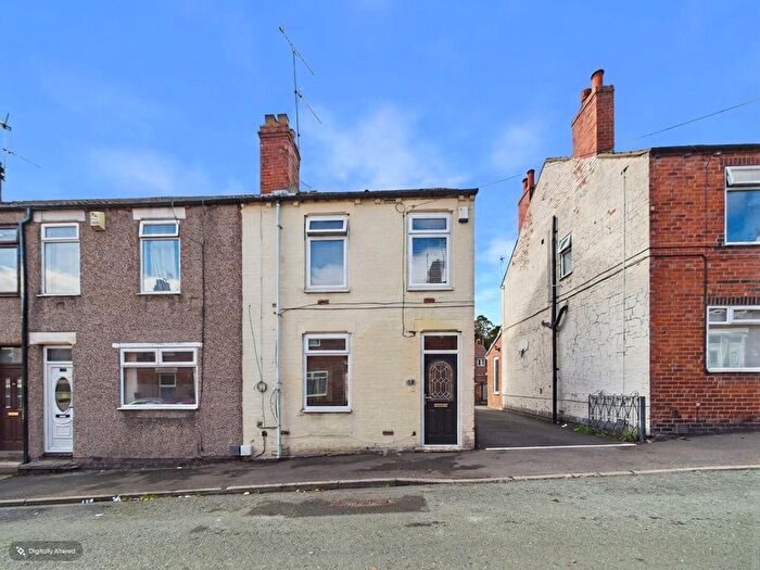 3 Bedroom End Of Terrace House For Sale In Fairfield Avenue, Pontefract, WF8