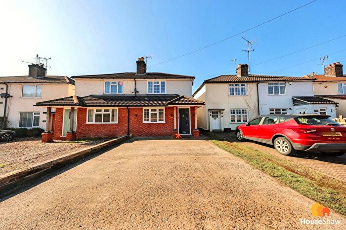 3 Bedroom Semi-Detached House For Sale In Bradenham Road, West Wycombe, HP14