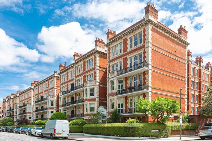 5 Bedroom Flat For Sale In York Mansions, Prince Of Wales Drive, SW11