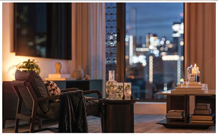 2 Bedroom Apartment For Sale In Queen Street, Manchester, Greater Manchester, M3