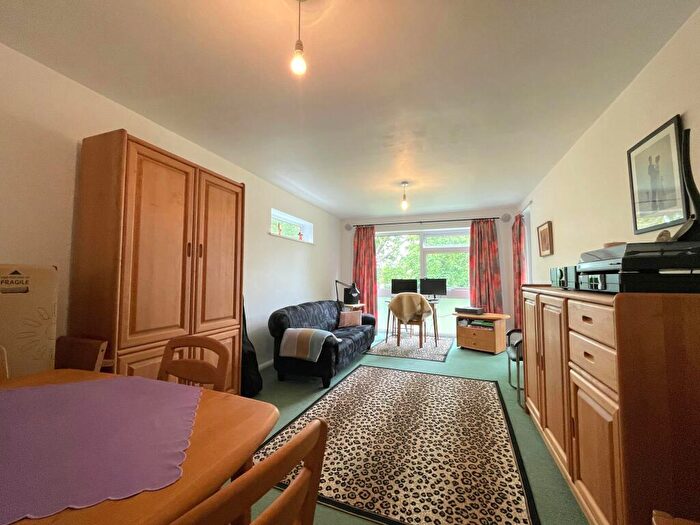 1 Bedroom Flat To Rent In Seychelle Court, Beckenham, BR3