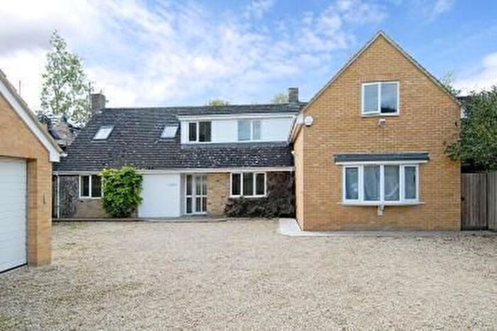 5 Bedroom Detached House To Rent In The Downs, Standlake, OX29