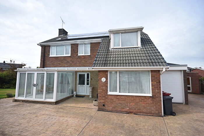 4 Bedroom Detached House For Sale In Keswick Avenue, Barrow-in-Furness, LA14