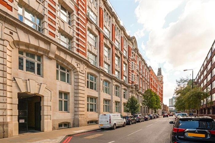 2 Bedroom Flat For Sale In Leman Street, Aldgate, E1