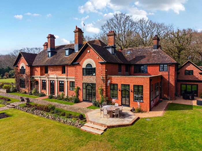 10 Bedroom Detached House For Sale In Robertsbridge, Sussex, TN32