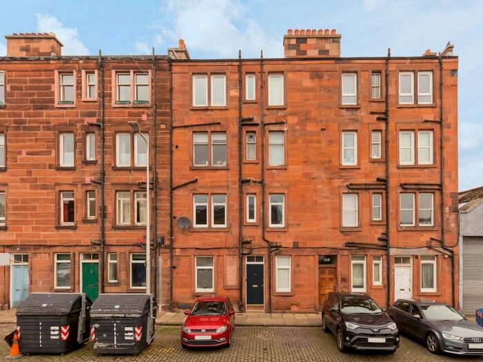 1 Bedroom Flat To Rent In Pitt Street, Leith, Edinburgh, EH6