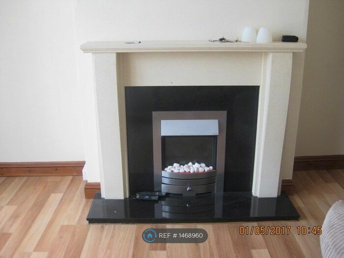 1 Bedroom Flat To Rent In Lichfield Road, Rushall, Walsall, WS4