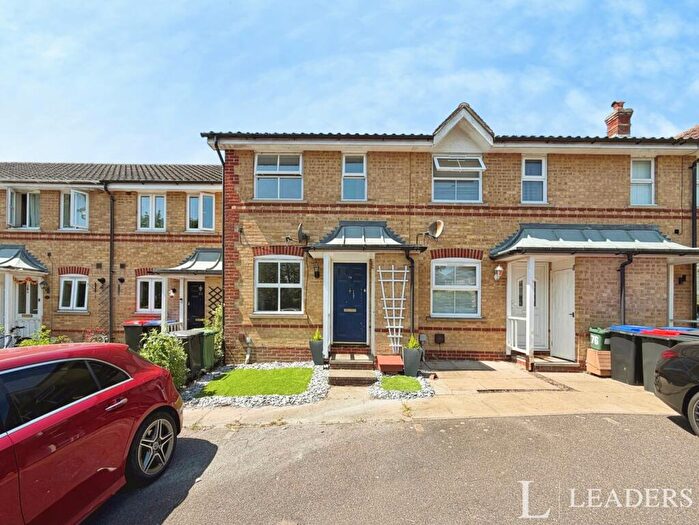 2 Bedroom Terraced House To Rent In Keeble Way, Braintree, Essex, CM7