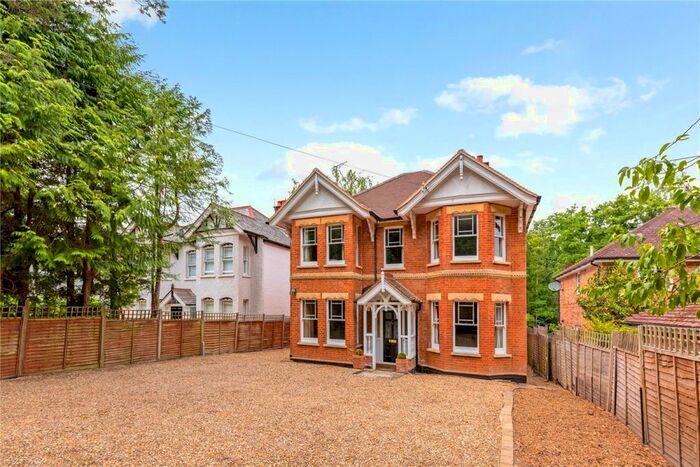5 Bedroom Detached House To Rent In London Road, Sunningdale, Ascot, SL5