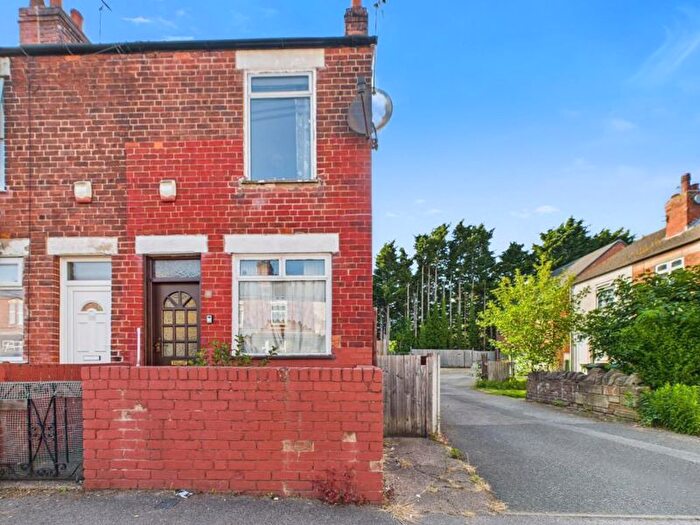 3 Bedroom End Terrace House For Sale In Moor Street, Mansfield, NG18
