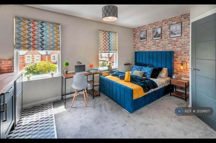 Studio To Rent In Studio Newcastle Road, Reading, RG2