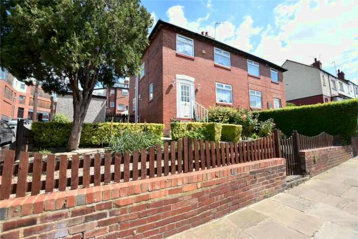 3 Bedroom Semi-Detached House To Rent In Gordon Terrace, Leeds, LS6