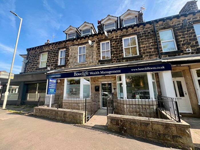 2 Bedroom Flat To Rent In Skipton Road, Ilkley, Yorkshire, LS29