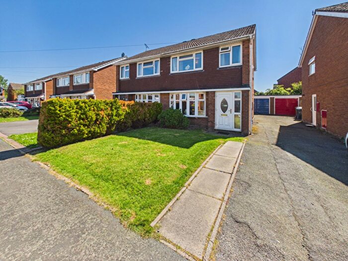 3 Bedroom Semi-Detached House For Sale In Dale Road, Shrewsbury, Shropshire, SY2