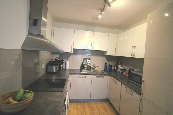 2 Bedroom Flat To Rent In The Picture House, Darkes Lane, EN6