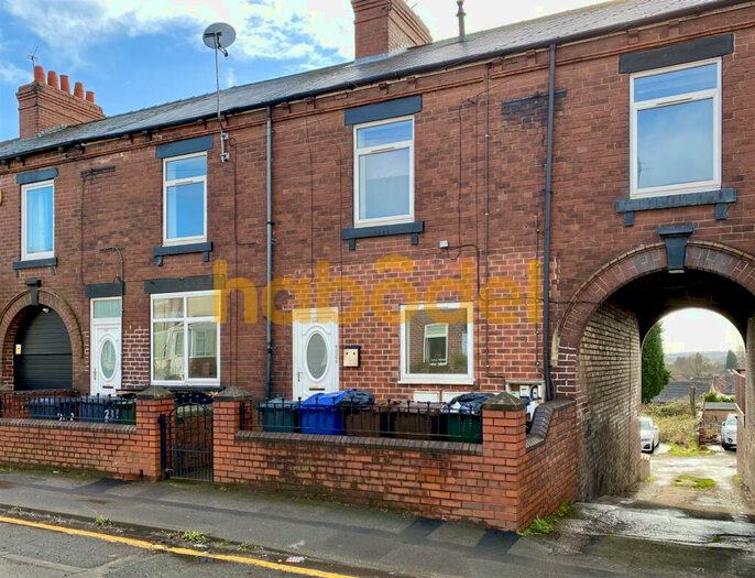 Studio To Rent In Midland Road, Royston, Barnsley, S71