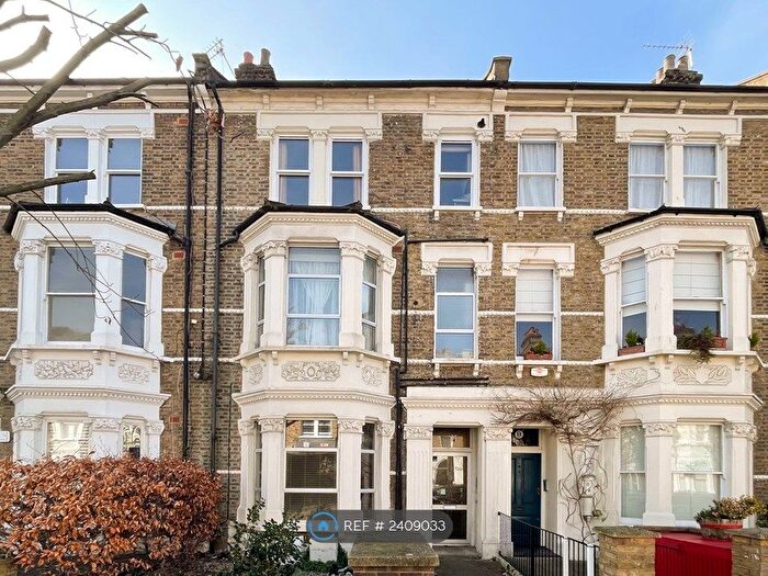 2 Bedroom Flat To Rent In Croxley Road, London, W9