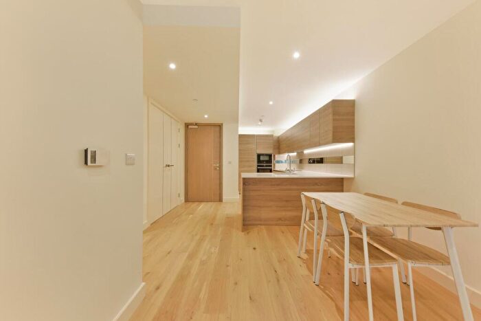2 Bedroom Apartment To Rent In Deveraux House, Royal Arsenal Riverside, London, SE18