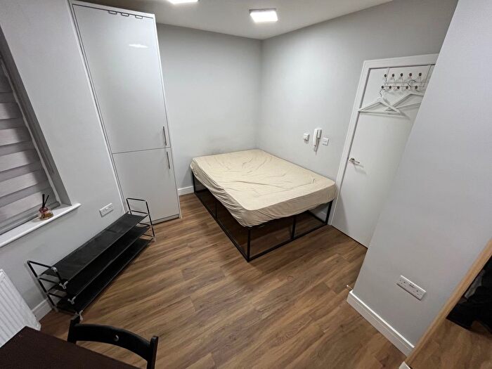 Studio To Rent In Chapel Market, London, N1