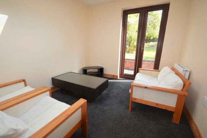 4 Bedroom Terraced House To Rent In Stanfell Road, Clarendon Park, Leicester, LE2