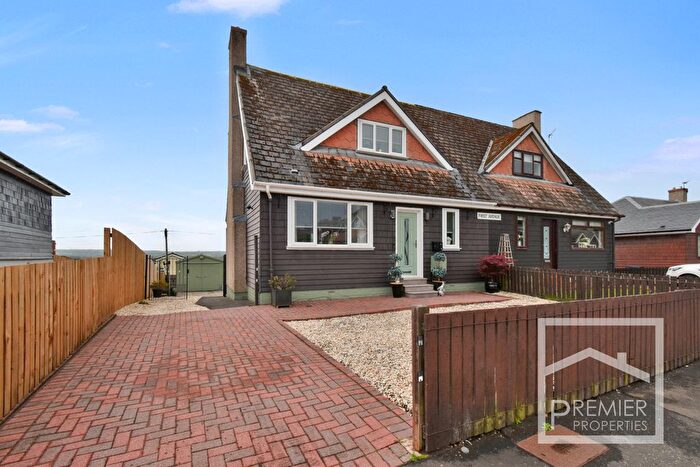 3 Bedroom Semi-Detached House For Sale In First Avenue, Uddingston, G71