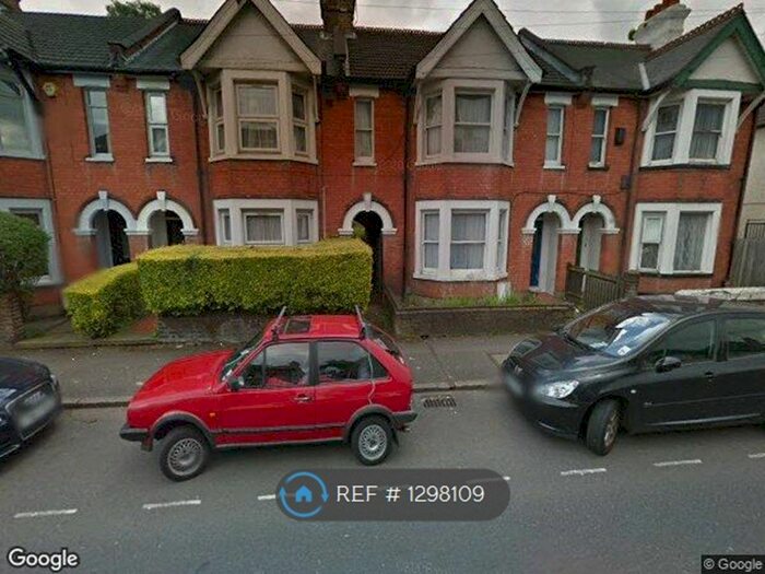 4 Bedroom Terraced House To Rent In Whippendell Road, Watford WD18