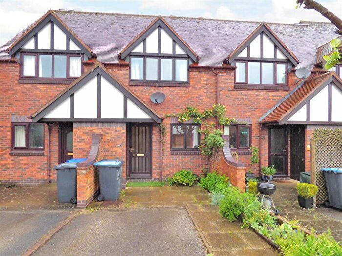 2 Bedroom Terraced House To Rent In River Way, Shipston-on-Stour, CV36