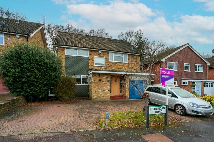 4 Bedroom Detached House To Rent In Sheridan Road, Watford, Herts, WD19
