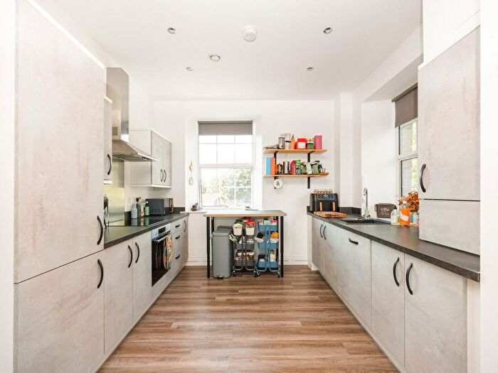 2 Bedroom Flat For Sale In Captains Garden, Fishponds, BS16