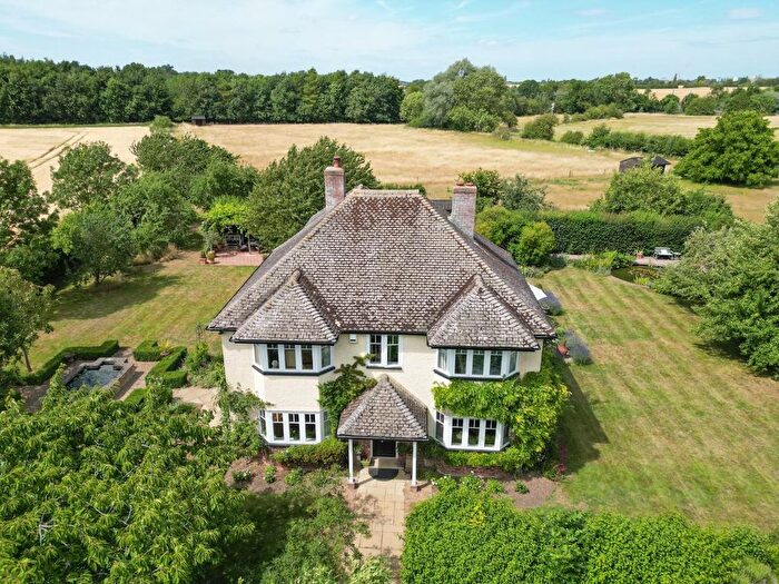 5 Bedroom Detached House For Sale In Manor Road, Little Shelford, Cambridge, CB22