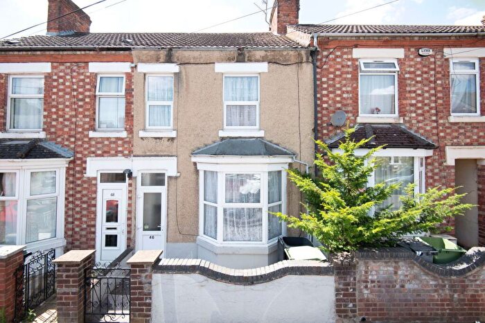 2 Bedroom Terraced House For Sale In Vivian Road, Wellingborough, NN8