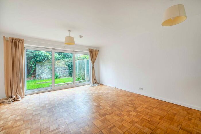 3 Bedroom Terraced House To Rent In Allbrook Close, Teddington, Teddington, TW11