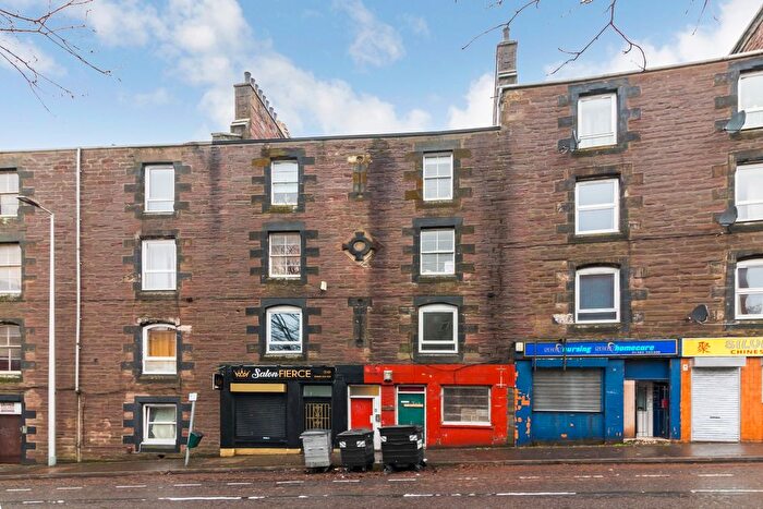 3 Bedroom Flat To Rent In Polepark Road, West End, Dundee, DD1