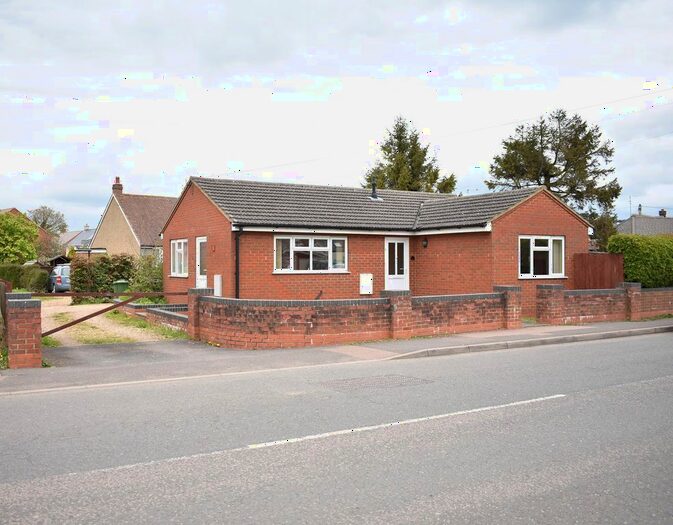 2 Bedroom Property To Rent In High Street, Cranfield, Bedford, Bedfordshire., MK43