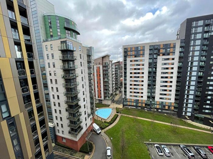 2 Bedroom Apartment To Rent In Cheetham Hill Road, Manchester, Greater Manchester, M4