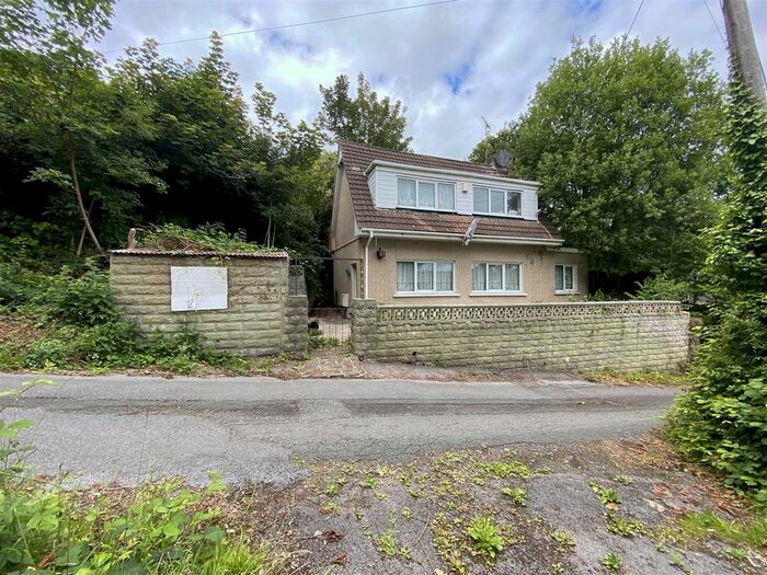 2 Bedroom Detached House For Sale In Yr Allt, Llangennech, Llanelli, SA14