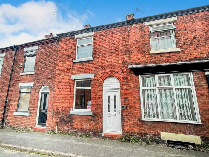 2 Bedroom Terraced House To Rent In Brunswick Street, Leek, Staffordshire, ST13