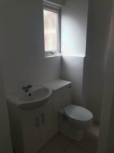 Flat To Rent In Flat 3, 38 Foxhall Rd, FY1