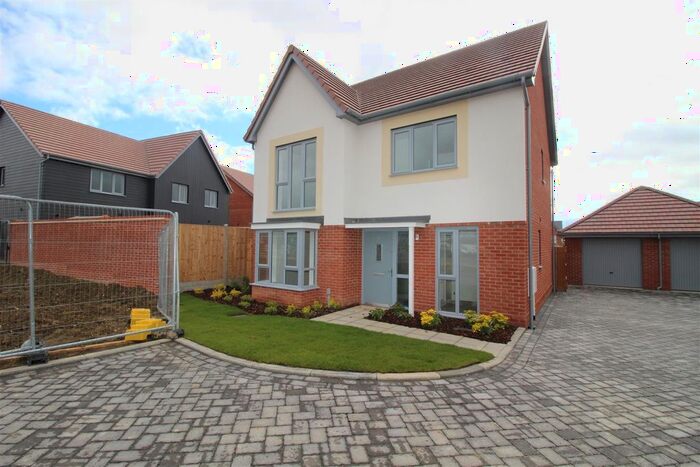 4 Bedroom Property To Rent In Thimble Street, Coggeshall, Colchester, CO6