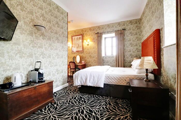 4 Bedroom Detached House For Sale In West End, Winteringham, DN15