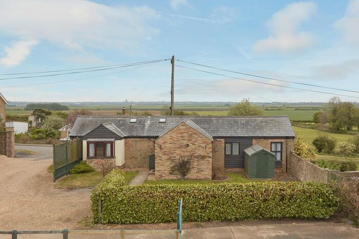 3 Bedroom Barn Conversion For Sale In Main Street, Coveney, Ely, CB6